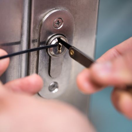 Emergency Commercial Locksmith